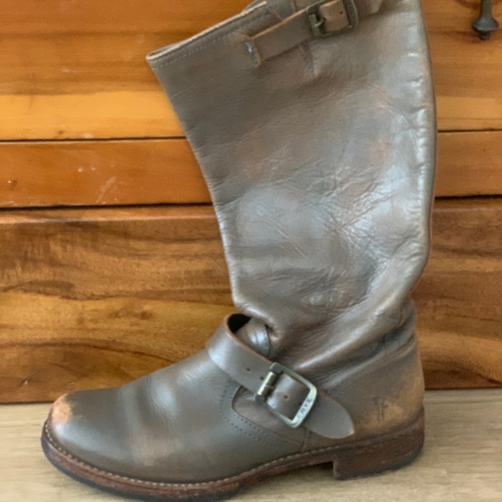 SOLD- Fyre Veronica boots (tall) - Picture 4 of 12